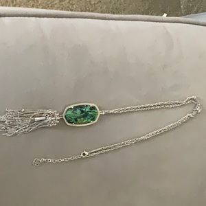 Kendra Scott necklace